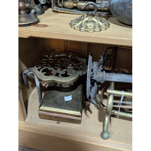 414 - A set of antique brass Scales, together with a large collection of antique brass, including; bulbous... 