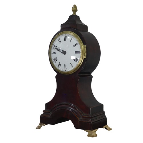 311 - An early 20th century French mantel Clock, of small proportions, mahogany case and brass stepped fee... 