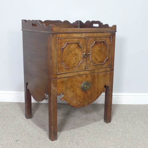 447 - A Georgian mahogany tray top Commode / bedside Cupboard, with two cupboard drawers over pull out dra... 