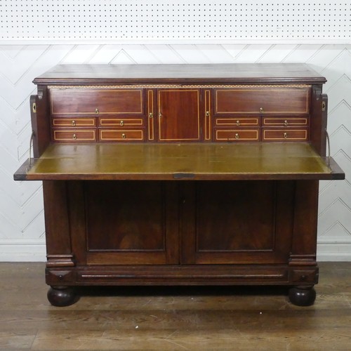 454 - A good 19th century mahogany secretaire Chest / Cupboard, rectangular top with decorative banding, a... 