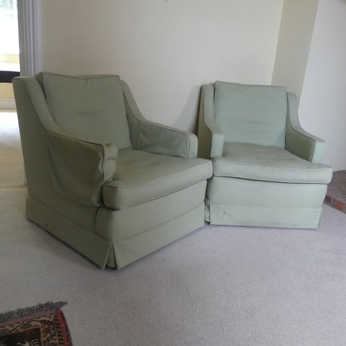 465 - A pair of 20th century 'club-style' upholstered Armchairs, W 75 cm x H 80 cm x D 90 cm(2)... 