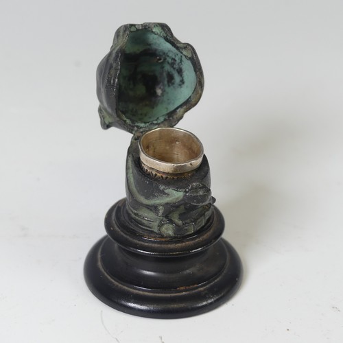 496 - A Victorian Novelty patinated metal Thimble Case, in the form of an English Bulldog, with glass eyes... 