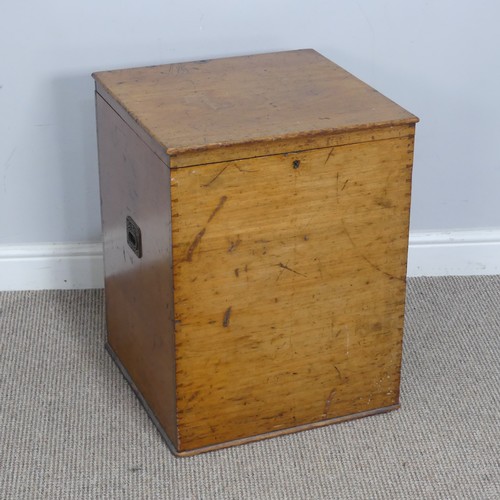 515 - A 20th century oak campaign Box / Trunk, of square proportions, with inset brass handles, W 47 cm x ... 