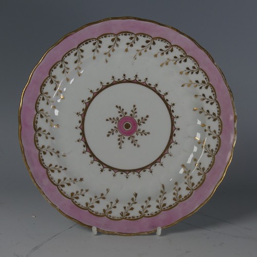 53 - An extensive and fine Chamberlain's Worcester porcelain part Dinner Service, comprising two Comports... 