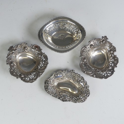 20 - A pair of Victorian silver heart shaped Pin Dishes, by William Hutton & Sons Ltd, hallmarked She... 