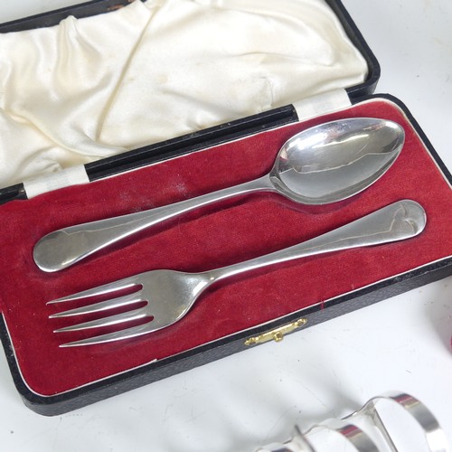 19 - A cased Elizabeth II silver presentation Sewing Set, by James Swann & Son, hallmarked Birmingham... 