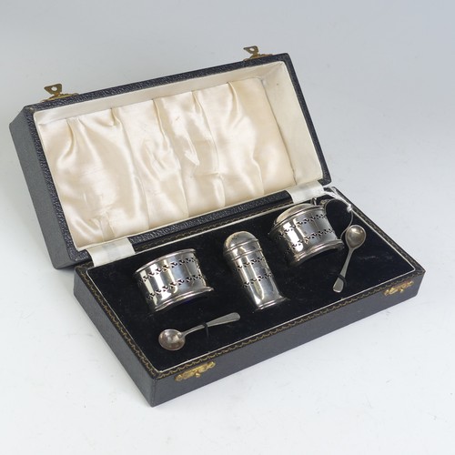 12 - A cased Elizabeth II silver three piece Cruet Set, by William Suckling Ltd., hallmarked Birmingham 1... 