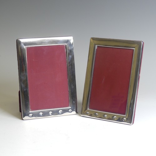 63 - A pair of Elizabeth II silver mounted Easel Frames, by Roberts & Dore Ltd, hallmarked Sheffield ... 