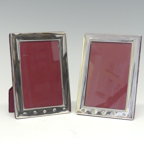 63 - A pair of Elizabeth II silver mounted Easel Frames, by Roberts & Dore Ltd, hallmarked Sheffield ... 