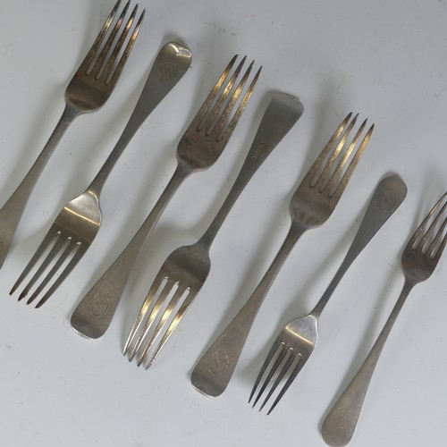 30 - A set of five Victorian Scottish silver Forks, hallmarked Edinburgh 1872, Old English pattern, crest... 