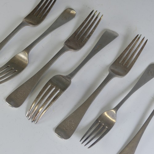 30 - A set of five Victorian Scottish silver Forks, hallmarked Edinburgh 1872, Old English pattern, crest... 