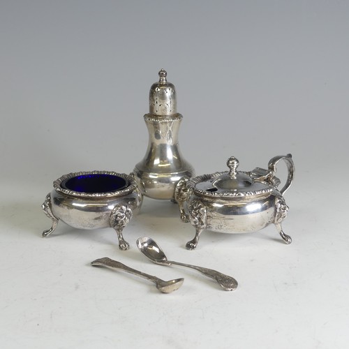 81 - A George V silver three piece Cruet Set, by Goldsmiths & Silversmiths Co Ltd., hallmarked London... 