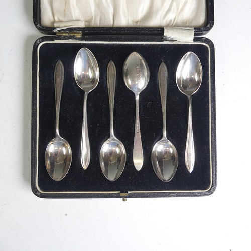 91 - A cased set of six George V silver seal top Coffee Spoons, by Duncan & Scobbie, hallmarked Sheff... 