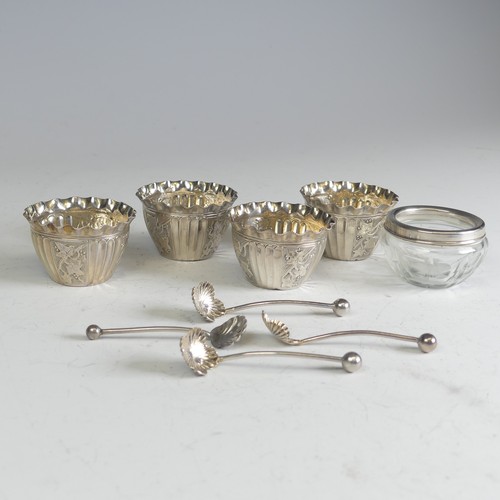 90 - A set of four Victorian silver Open Salts, by T May & Co., hallmarked Birmingham 1890, of circul... 