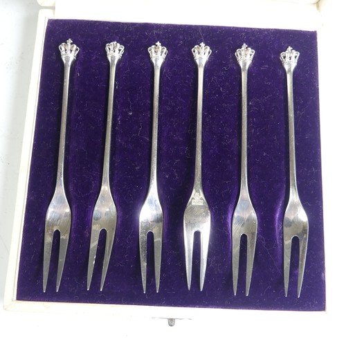 65 - A cased set of six Danish sterling silver Pickle Forks, marked 'DGS Sterling Denmark' with crown fin... 