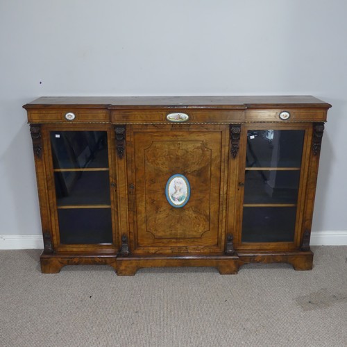 524 - A 19th century walnut veneered breakfront Credenza, the moulded top over frieze with ebony and walnu... 