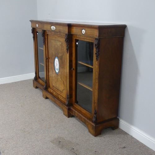 524 - A 19th century walnut veneered breakfront Credenza, the moulded top over frieze with ebony and walnu... 