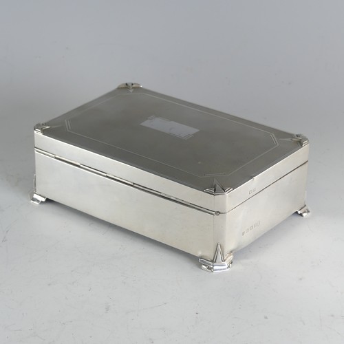 109 - A George V silver Cigarette Box, by Charles S Green & Co Ltd., hallmarked Birmingham 1934, of hi... 