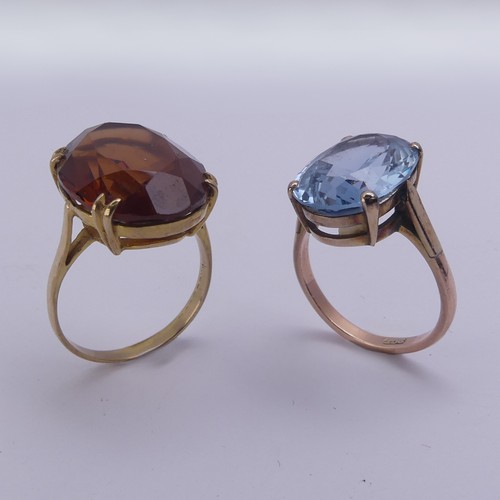 175 - A facetted oval citrine Dress Ring, the stone approx. 19.8mm x 14.9mm, four claw set in 9ct gold, Si... 