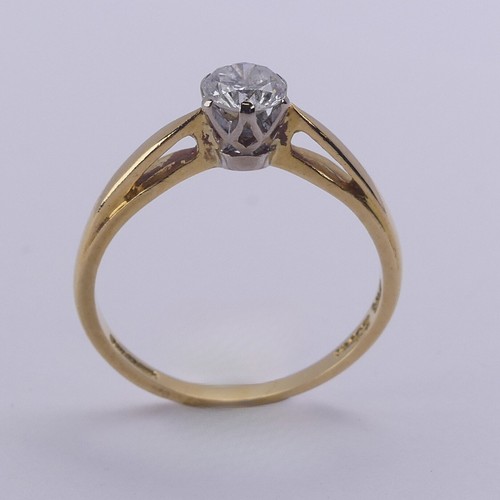 210 - A single stone diamond Ring, the brilliant cut stone approx. 0.25ct, six claw set in 18ct yellow and... 