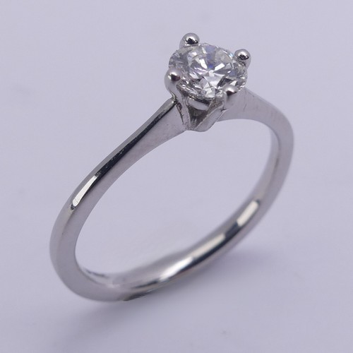 225 - A single stone diamond Ring, the modern brilliant cut stone approx. 0.42ct, mounted in platinum, Siz... 