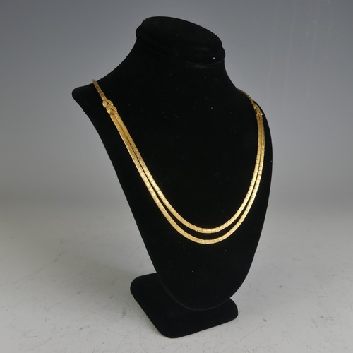 267 - An 18ct yellow gold flat link chain Necklace, 44cm long, 23.5g.