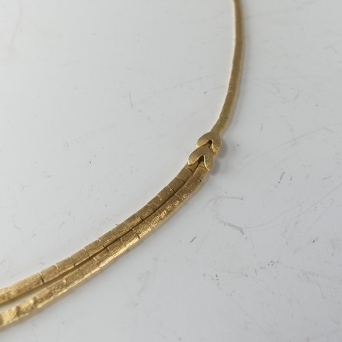 267 - An 18ct yellow gold flat link chain Necklace, 44cm long, 23.5g.