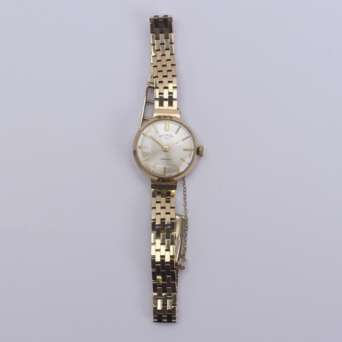 135 - A 9ct gold lady's Rotary Wristwatch, the silvered circular dial with 21-jewels movement, 21mm diamet... 