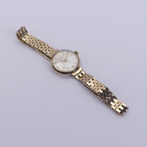 135 - A 9ct gold lady's Rotary Wristwatch, the silvered circular dial with 21-jewels movement, 21mm diamet... 