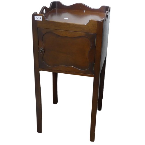 592 - A pair of George III style mahogany bedside Tables/pot Cupboards, square moulded and pierced tray to... 