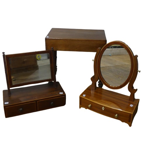 590 - A George III mahogany dressing table/toilet Mirror, W 43 cm x H 43 cm x D 20 cm, together with a rep... 