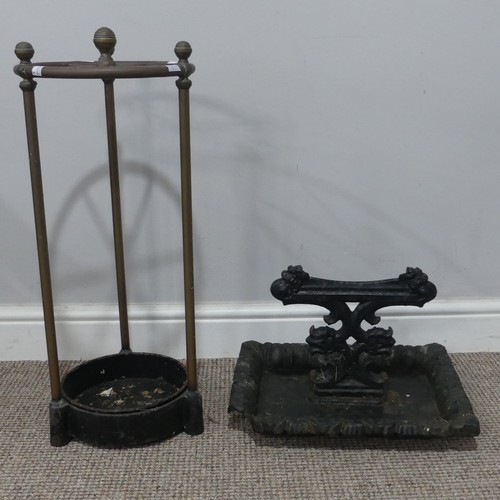 697 - A cast iron boot Scraper, W 38 cm x H 26 cm x D 30 cm, together with a copper umbrella Stand, of a c... 