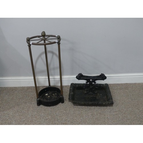 697 - A cast iron boot Scraper, W 38 cm x H 26 cm x D 30 cm, together with a copper umbrella Stand, of a c... 