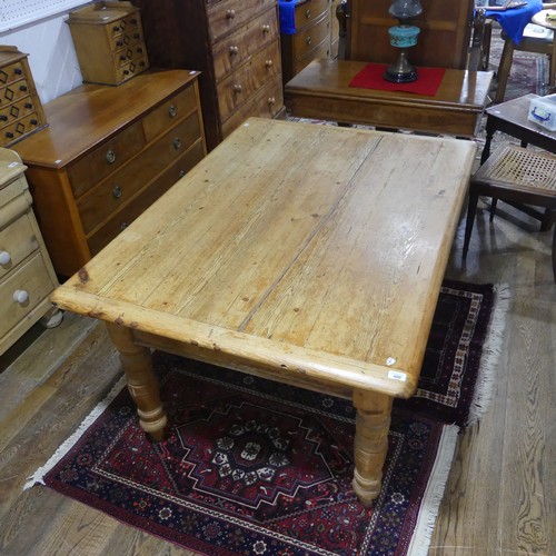 600 - An antique pine farmhouse kitchen Table, of square proportions, W 137 cm x H 76 cm x D 100 cm.... 