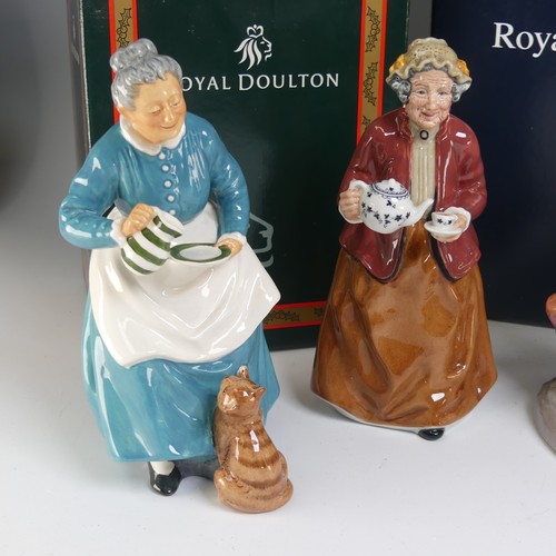 127 - A quantity of Royal Doulton Character Figures, to comprise 'The Favourite' HN2249, 'The Foaming Quar... 