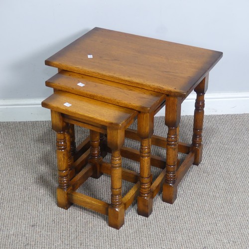 532 - A Brights of Nettlebed oak nest of three Tables, W 56 cm x H 50.5 cm x D 38.5 cm, together with anot... 