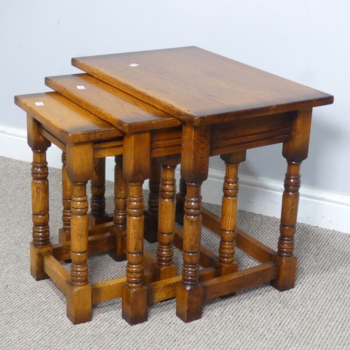 532 - A Brights of Nettlebed oak nest of three Tables, W 56 cm x H 50.5 cm x D 38.5 cm, together with anot... 