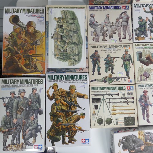 302 - Twenty-three Tamiya 1:35 Scale Plastic Military Models, including No.224 Schwimmwagen Type 166, No.1... 