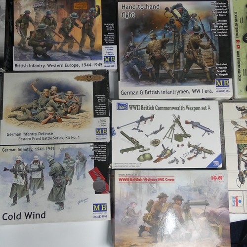 299 - Twenty-two various 1:35 Scale Plastic Military Model Kits, including Border BT-005 Pz.Kpfw.IV Ausf.H... 