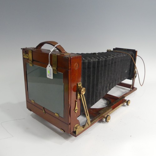 221 - Houghton's ‘Victo’ folding half-plate hand and stand field Camera, mahogany and brass, with Thornton... 