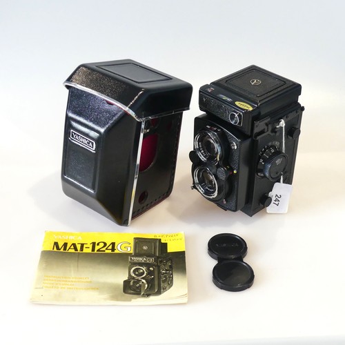 247 - Yashica Mat-124G Twin Lens Reflex Camera, with CdS exposure meter, black, serial no.116428, with Yas... 