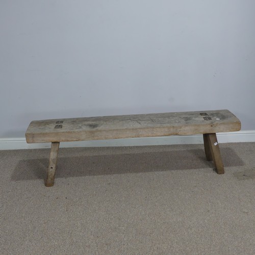 572 - An antique rustic oak Bench, of joint construction, W 158 cm x H 42 cm x D 37 cm, together with a sm... 