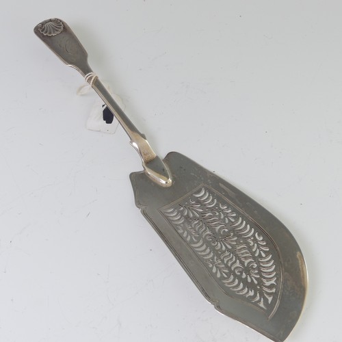 8 - A George IV silver Fish Slice, hallmarked Newcastle 1825, makers mark rubbed, fiddle and shell ... 