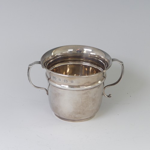 25 - A late Victorian silver Porringer, by John Edward Wilmot, hallmarked Birmingham 1900, of plain circu... 