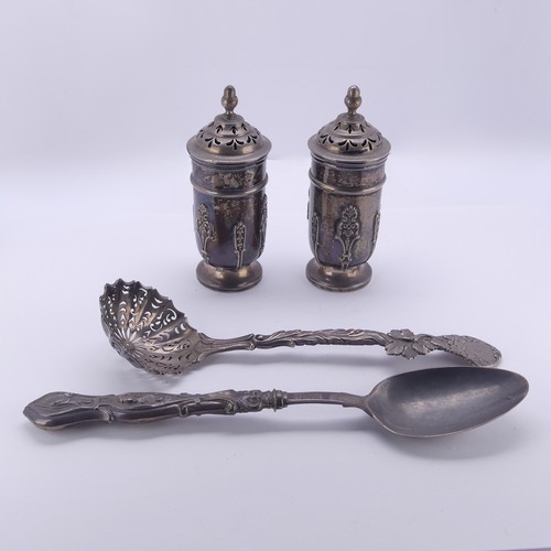 61 - A pair of late Victorian silver Pepper Shakers, by Goldsmiths & Silversmiths Co., hallmarked Lon... 