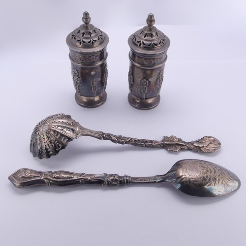 61 - A pair of late Victorian silver Pepper Shakers, by Goldsmiths & Silversmiths Co., hallmarked Lon... 