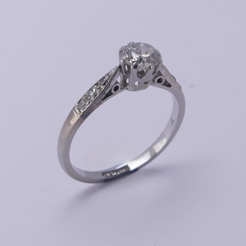 149 - A single stone diamond Ring, the circular stone approx. 0.44ct, eight claw set in 18ct white gold an... 