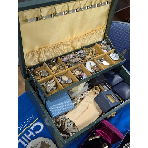 250 - A quantity of Costume Jewellery, including a silver gilt hinged bangle, gilt metal and bead necklace... 