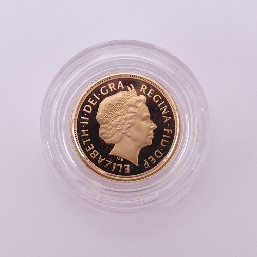 288 - An Elizabeth II proof gold Half Sovereign, dated 2005, in Royal Mint presentation case with certific... 