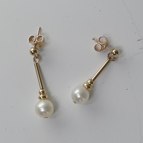 260 - A pair of cultured pearl drop Earrings, mounted in 9ct yellow gold, 1.3g, together with a quantity o... 